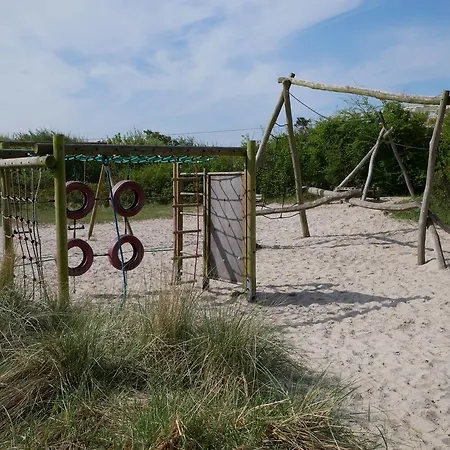 아파트호텔 Huize De Duinen 3*